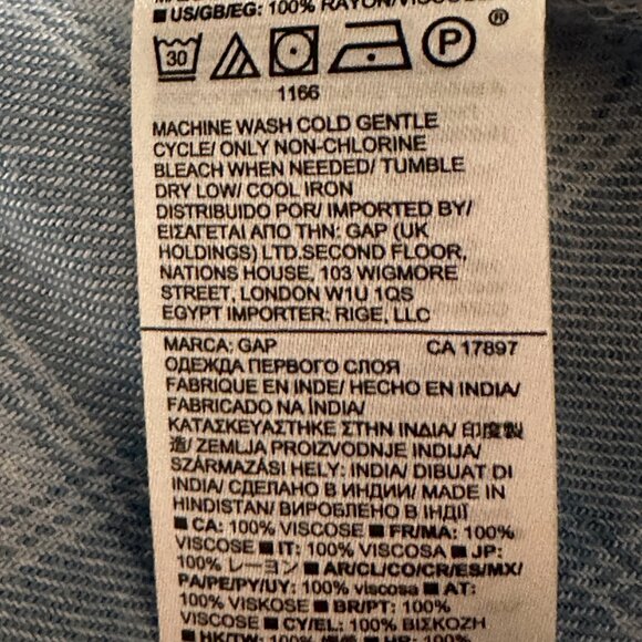 GAP Blue & White Plaid Soft Rayon Button Down Shirt - Size M - Picture 4 of 4